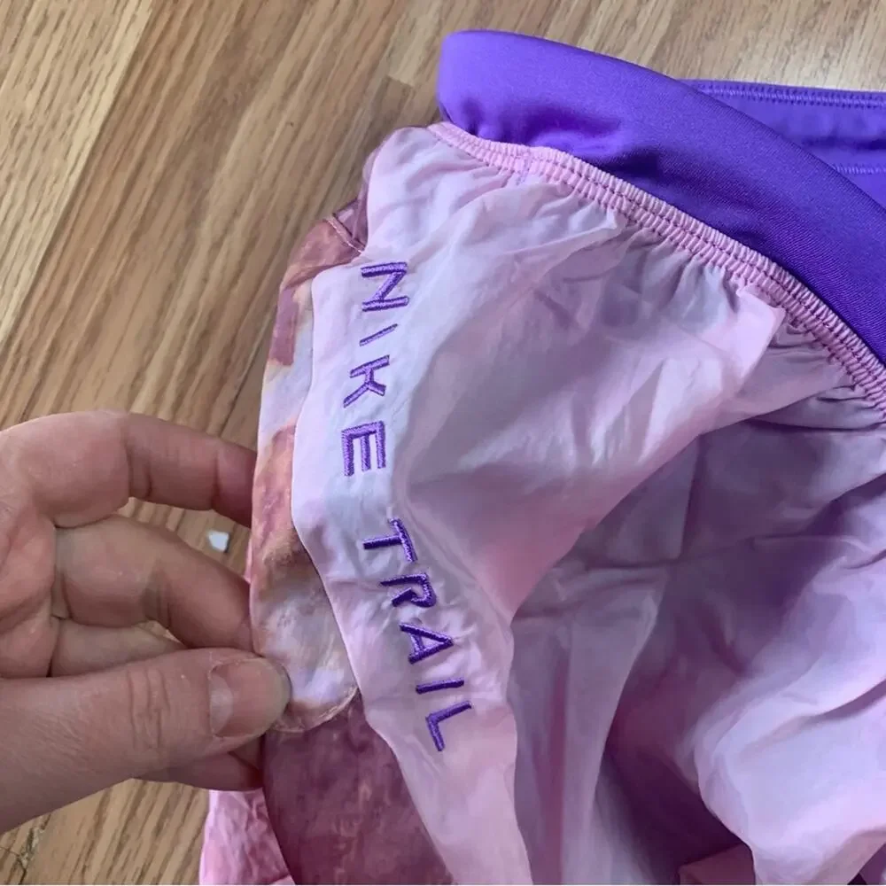 Nike Women's large repellent running Athletic Shorts in Purple pink new athletic